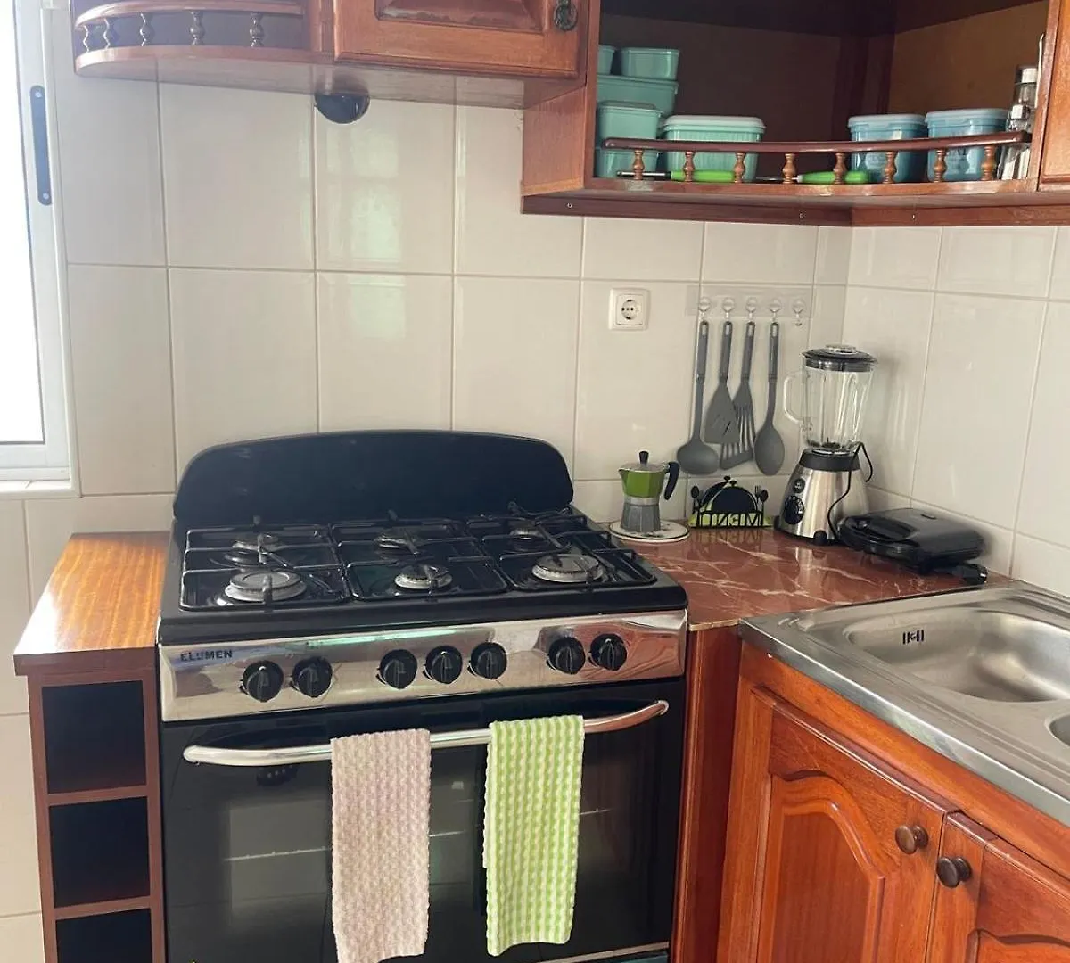 Katila-Rooms-Lima Espargos 0*,